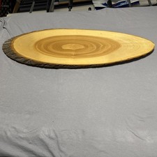 Großes Käsebrett mit  Rinde lackiert ca 85 x 27, für Büfett oder Party 