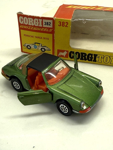 Corgi toys 382 porsche - corgi,