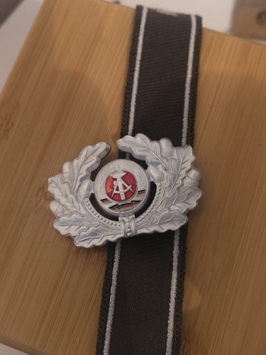 Ddr nva mützenkranz mit - ddr,