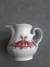 Milchkännchen v. Winterling Kirchenlamitz Bavaria Germany * mit Rosen **