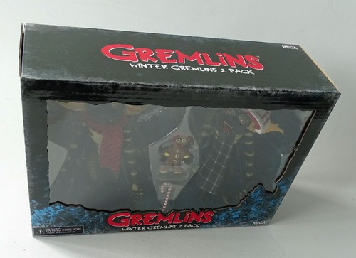 Gremlins winter scene 1 - -,