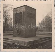 Foto, Gefallenenehrenmal und