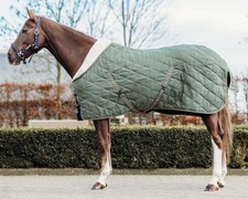 QHP Stalldecke Luxus square