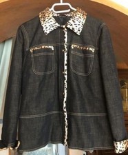 schicke Damenjeansjacke