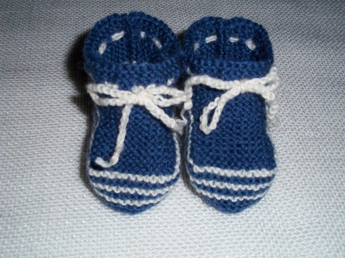 Handgestrickte babyschuhe - babyschuhe, ca
