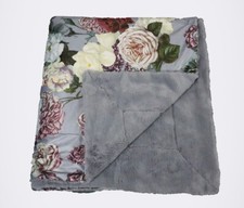 Edelzeit Plüsch 2x Wendedecke Felloptik Englische Rose 150x200cm Silber