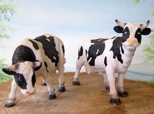 Kuh H: 14-17cm grasend o. stehend Figur Deko wetterfest Garten natürlich Kühe