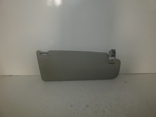 Sonnenblende links    VW Golf 6 5Tr.  Bj10  LA7W  1K0857551