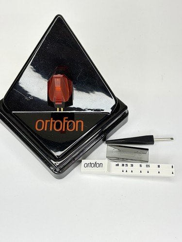 Ortofon red moving - red, magnet