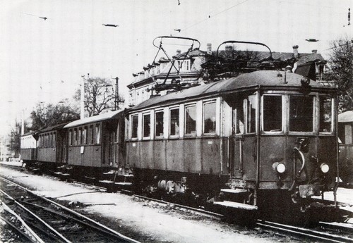 Schmalspur-Albtalbahn-Triebwag