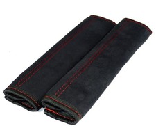 2x Gurtschoner Schwarz Naht rot samt weich Gurtpolster Sicherheitsgurt Schoner