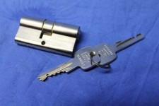 Schliesszylinder Schloss Sicherheit  Qualität WINKHAUS Haustür  Türschloß