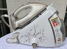 Philips  GC 9540 PerfectCare  Silence Bügelstation weiß/beige