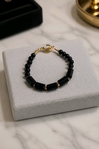 Schwarzer turmalin obsidian - &,
