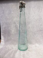 Antike Flasche aus Glas von