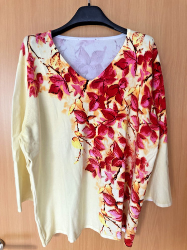 Gelber pullover mit - gelber,