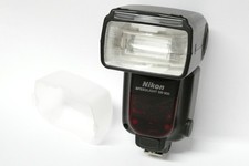 Nikon Speedlight SB-900 Blitz