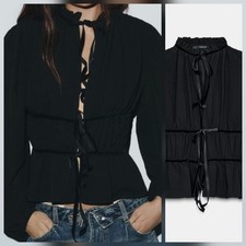 ZARA  BLUSE MIT SAMTBÄNDERN 