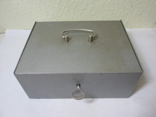 Ddr geldkassette tresor mit - ddr, "tresor"
