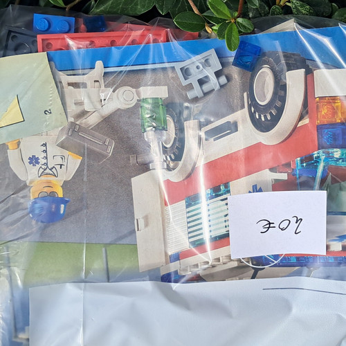 Lego city 7890 - 2×,