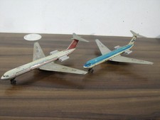 Blechflugzeuge  (2 Stück)