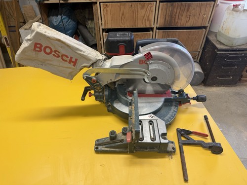 Bosch kapp und gehrungssäge - kapp-,