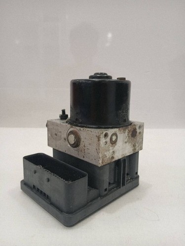 Audi 2002 96kw abs - 8l,