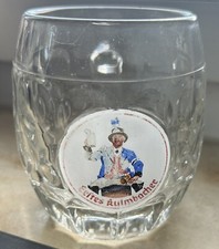 Alter Bierkrug Glas Erste