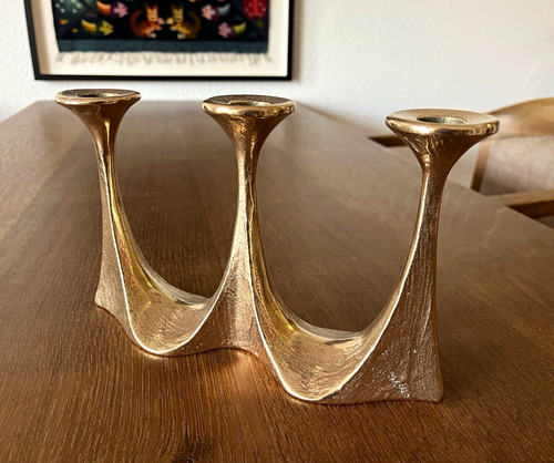 Flammiger kerzenhalter von - kerzenhalter,
