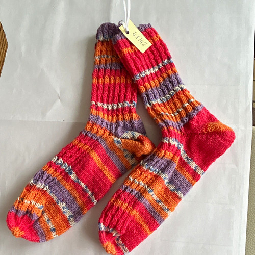 Handgestrickte socken - handgestrickte,