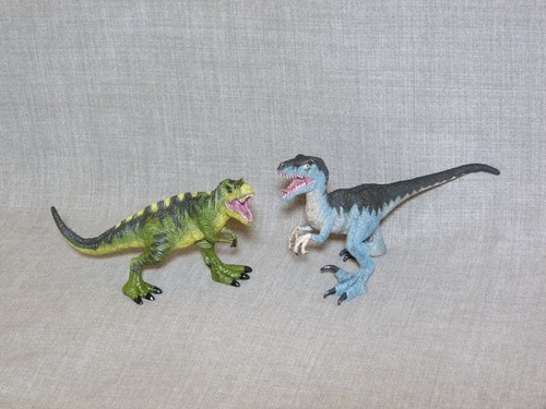 Dinosaurier rex velociraptor - t-rex,