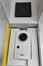 AXIS M1045-LW  Network Camera