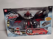 Power Rangers RPM Transforming Toyota Camry Motor King Eagle Zord Figur