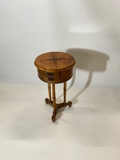 Jugendstil Beistelltisch in