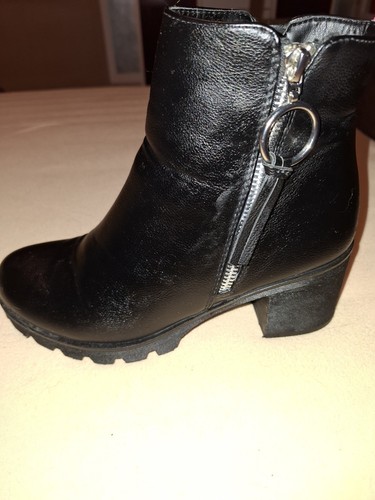 Schwarze stiefelette 38 - schwarze,