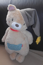 FEHN  BÄR MIT ZIPFELMÜTZE  KUSCHELTIER   44 CM