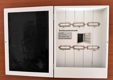 Schlüsselschrank aus MDF mit einer Scheibtafel weiss 6 Schlüsselhaken