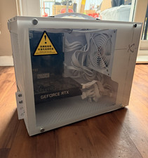 ULTRASCHNELLER GAMING PC -