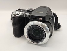 FujiFilm FinePix S8100fd