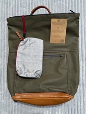 Aunts & Uncles Rucksack grün