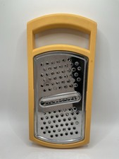 Tupperware 1903 Reibe D03