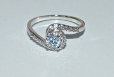 Schöner, weißvergoldeter