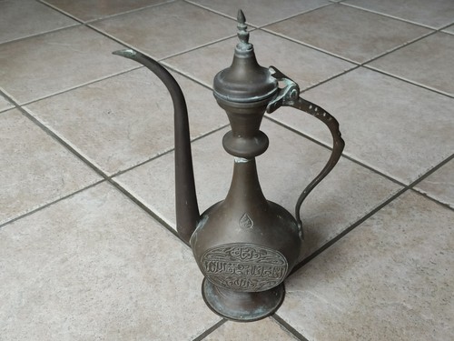 Alte kanne metall - alte,