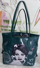 Extravagante NEUE GRÜNE