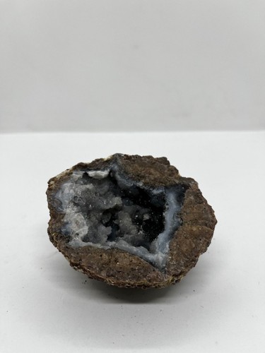 Calcedon chalcedon druse - chalcedon,