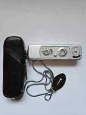 Minox B, mit silberner Messkette; Kamera mit original Ledertasche