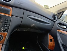 Mercedes MB W209 CLK Handschuhfach Ablagefach Staufach Schwarz A2096800191