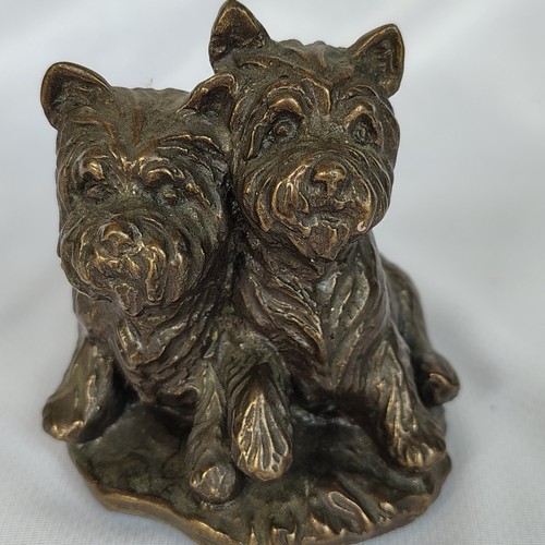 West highland terrier bronze - highland,