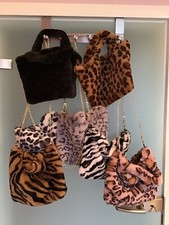 Angesagte Kunstfell Tasche in