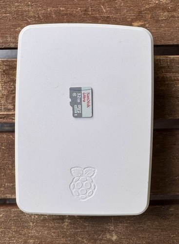 Raspberry 8gb kit - 8gb, mit
